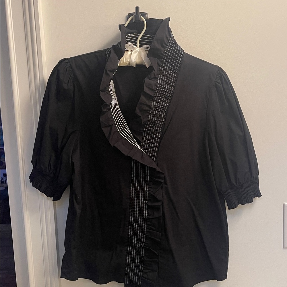 Chic Black Ruffled Women's Blouse